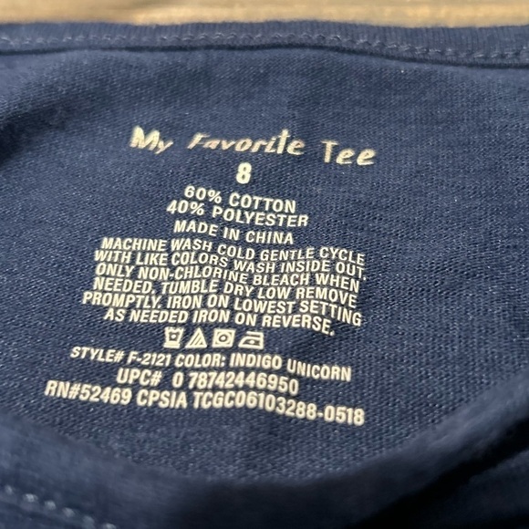 B005. Girls blue/ pink long sleeve tee with unicorn. Size 8 - Picture 3 of 3